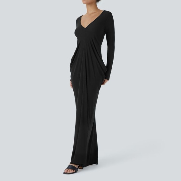 HALARA Dresses & Skirts - Halara Deep V Neck Long Sleeve Stacked Ruched Maxi Casual Dress